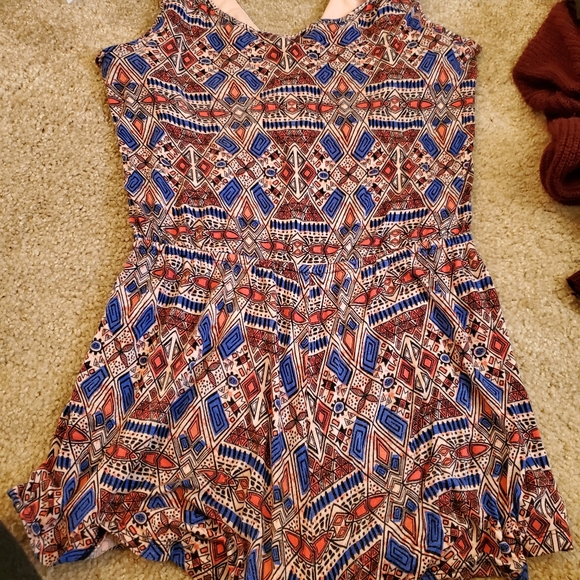 Patterned romper - Picture 2 of 3